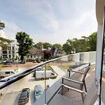 White Pearl 3.12 아파트 티멘도르프스트랜드