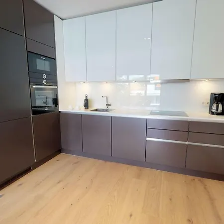 White Pearl 3.12 Apartment